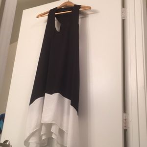 BCBG Maxazria Kylie dress Size M 100% polyester